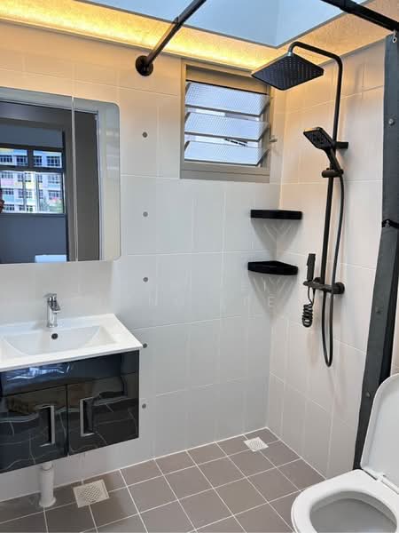 811A Choa Chu Kang Avenue 7, 811A Choa Chu Kang Avenue 7, Room Rental, 1,076 sqft, HDB Flat For Rent, by Tan Pei Cheng (Pei), 60243719 - PropertyGuru.com.sg