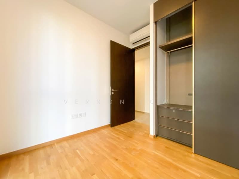 Park Colonial, 4 Woodleigh Lane, 3 Bedrooms, 980 sqft, Condominium For Rent, by Vernon Low, 60243795 - PropertyGuru.com.sg