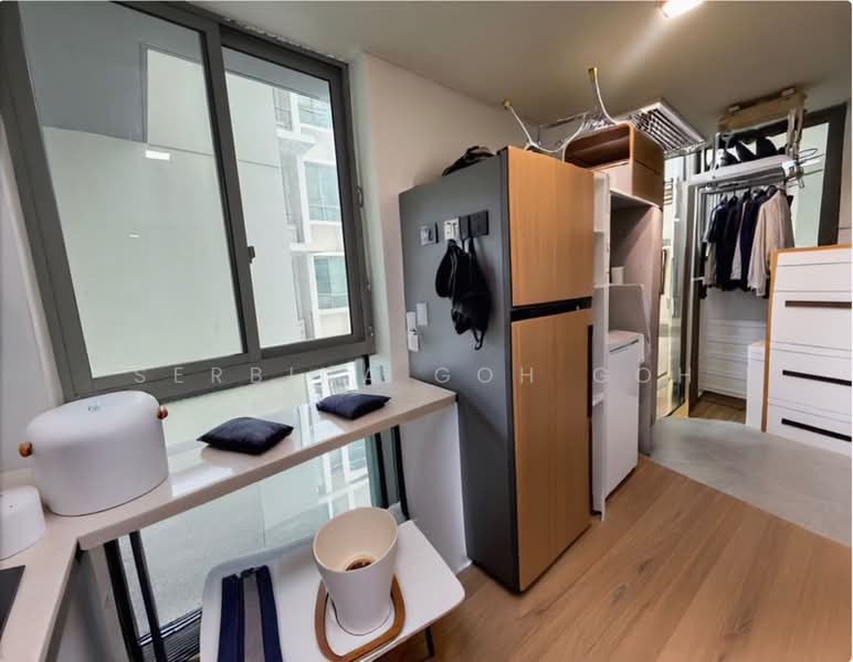 Double Bay Residences, 19C Simei Street 4, 3 Bedrooms, 1,367 sqft, Condominium For Sale, by Serbina Goh Goh, 60243821 - Kitchen - PropertyGuru.com.sg