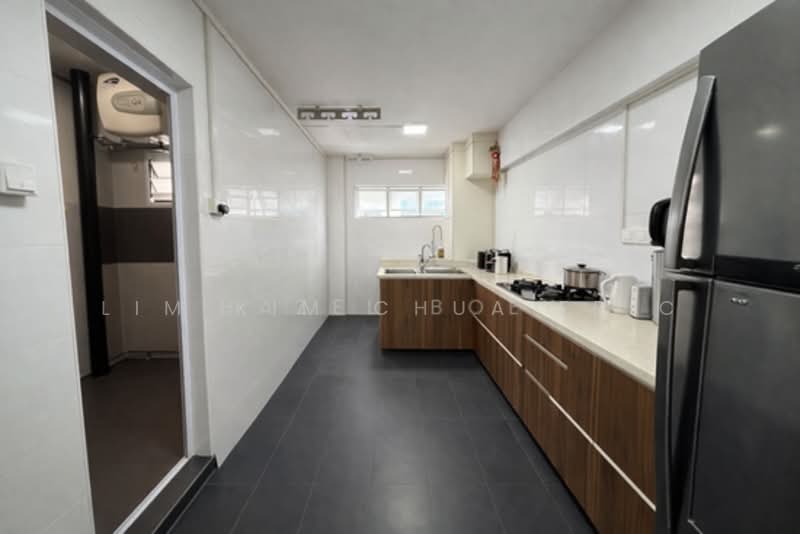 254 Compassvale Road, 254 Compassvale Road, 3 Bedrooms, 1,249 sqft, HDB Flat For Sale, by Lim Kim Chua Eric, 60243889 - Kitchen - PropertyGuru.com.sg