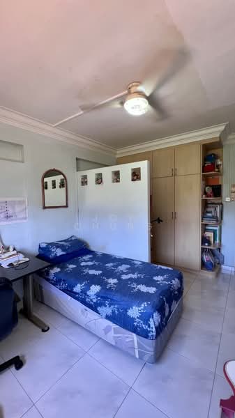 856F Tampines Street 82, 856F Tampines Street 82, 4 Bedrooms, 1,582 sqft, HDB Flat For Sale, by Joy Chung, 60243925 - Spacious bedroom 2 with park view - PropertyGuru.com.sg