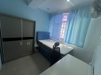 For Rent - Versailles