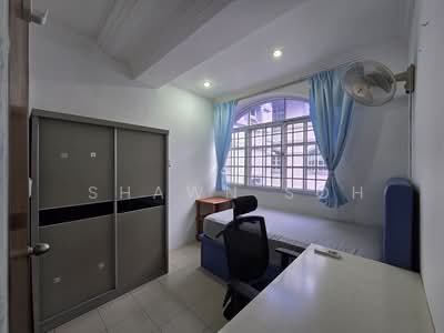 For Rent - Versailles