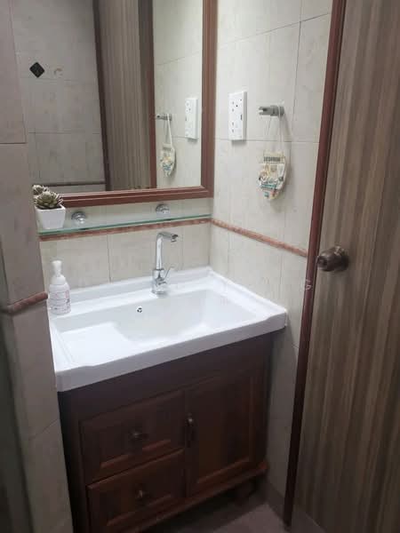Seletar Springs Condominium, 106 Gerald Drive, 2 Bedrooms, 1,012 sqft, Condominium For Rent, by David Yong 杨德平, 60243944 - PropertyGuru.com.sg