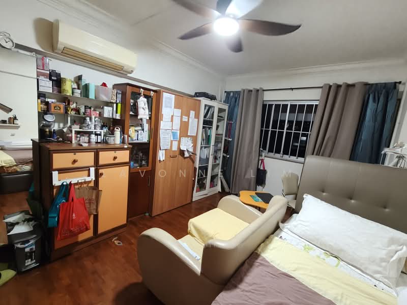 105 Bukit Batok Central, 105 Bukit Batok Central, Room Rental, 200 sqft, HDB Flat For Rent, by Lavonne Lim, 60243966 - PropertyGuru.com.sg