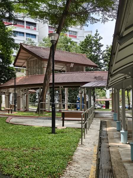 105 Bukit Batok Central, 105 Bukit Batok Central, Room Rental, 200 sqft, HDB Flat For Rent, by Lavonne Lim, 60243966 - PropertyGuru.com.sg