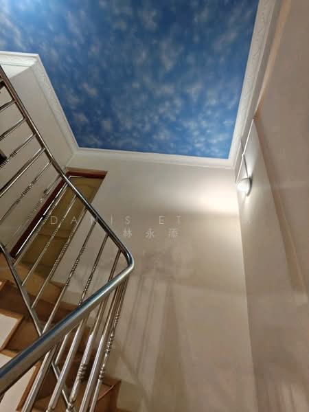 240 Lorong 1 Toa Payoh, 240 Lorong 1 Toa Payoh, 4 Bedrooms, 1,572 sqft, HDB Flat For Sale, by Danis ET Lim 林永添, 60243979 - PropertyGuru.com.sg