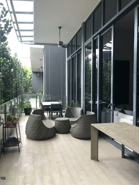 Robin Residences, 3 Robin Drive, 3 Bedrooms, 1,300 sqft, Condominium For Rent, by Louis Ang, 60243998 - PropertyGuru.com.sg