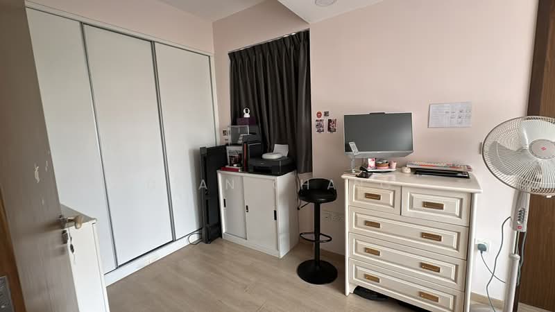 Watercolours, 25 Pasir Ris Link, 3 Bedrooms, 915 sqft, Executive Condominium For Sale, by Dyan Chang, 60244093 - Bedroom - PropertyGuru.com.sg