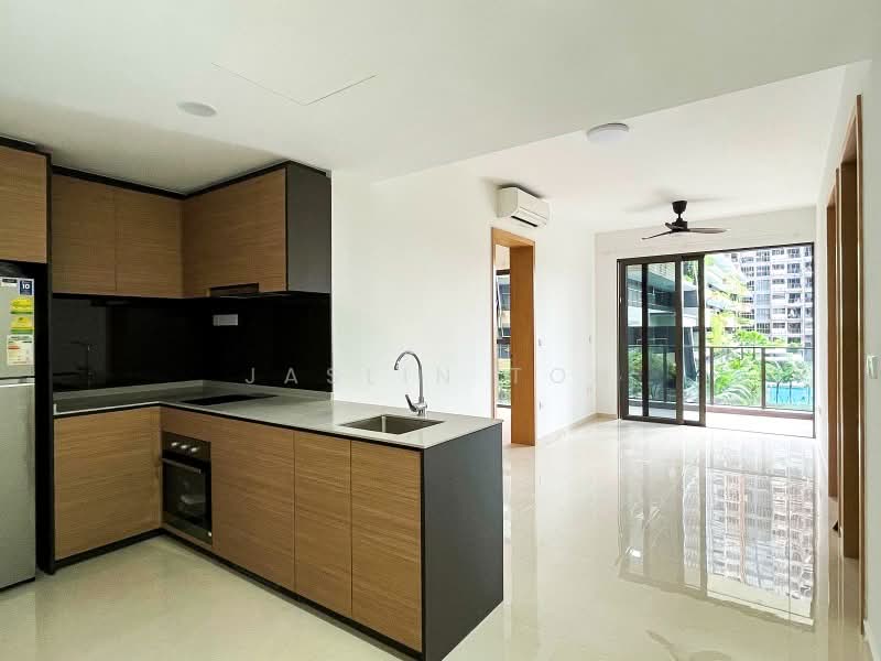 Midwood, 8 Hillview Rise, 2 Bedrooms, 689 sqft, Condominium For Rent, by Jaslin Toh, 60244094 - PropertyGuru.com.sg