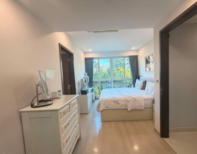 Watercolours, 25 Pasir Ris Link, 3 Bedrooms, 915 sqft, Executive Condominium For Sale, by Kenny Qiu, 60244107 - Bedroom - PropertyGuru.com.sg