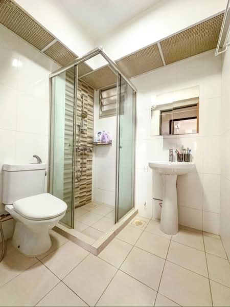 409C Northshore Drive, 409C Northshore Drive, 3 Bedrooms, 1,011 sqft, HDB Flat For Sale, by Fiona Chen, 60244152 - PropertyGuru.com.sg