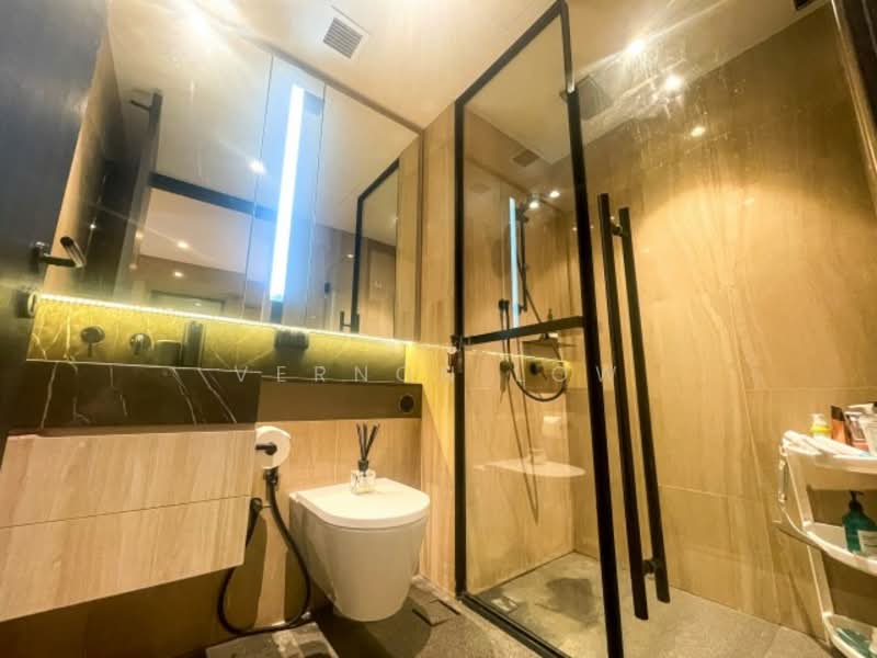 The Hyde, 11 Balmoral Road, 1 Bedroom, 549 sqft, Condominium For Sale, by Vernon Low, 60244236 - PropertyGuru.com.sg