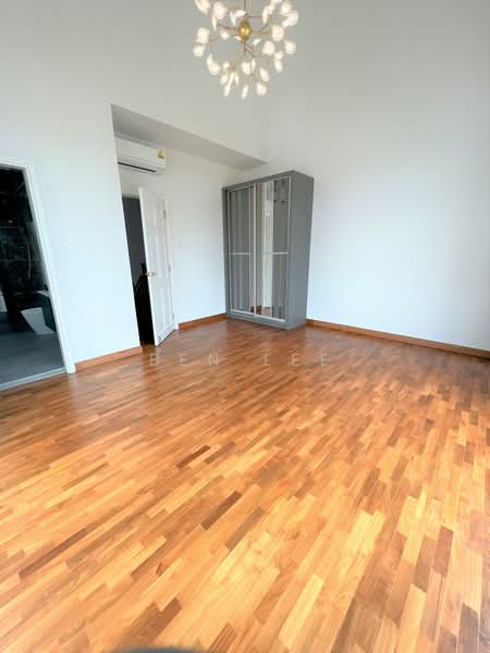 Burgundy cres, Burgundy Crescent, 5 Bedrooms, 3,500 sqft, Semi-Detached House For Sale, by Ben Lee, 60244388 - PropertyGuru.com.sg