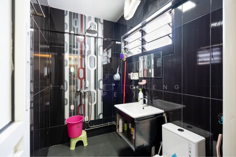 515 Jurong West Street 52, 515 Jurong West Street 52, 3 Bedrooms, 1,130 sqft, HDB Flat For Sale, by Tan Pei Cheng (Pei), 60244390 - PropertyGuru.com.sg