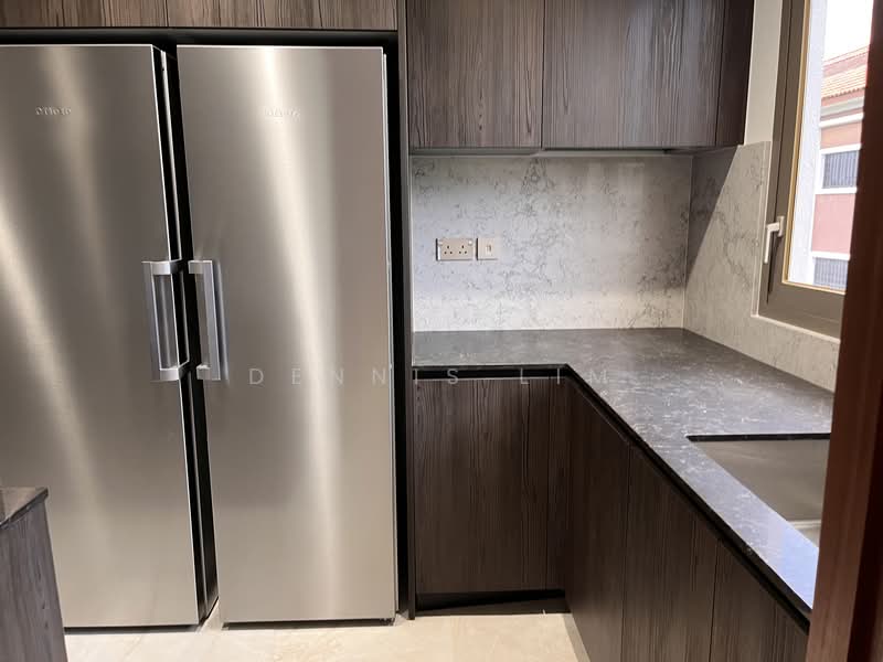 The Giverny Residences, 6 Robin Drive, 4 Bedrooms, 2,551 sqft, Condominium For Sale, by Dennis Lim, 60244473 - Kitchen - PropertyGuru.com.sg