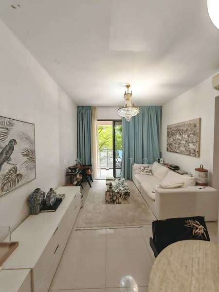 Miltonia Residences, 546 Miltonia Close, 2 Bedrooms, 840 sqft, Condominium For Sale, by Kenny Toh, 60244500 - PropertyGuru.com.sg