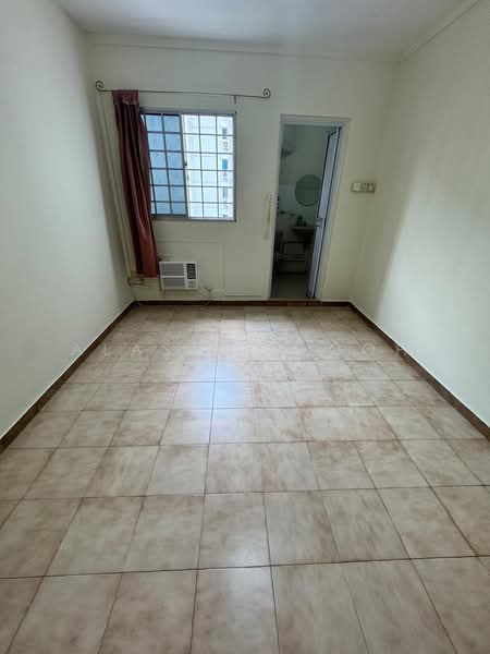 118 Pending Road, 118 Pending Road, Room Rental, 120 sqft, HDB Flat For Rent, by Alastair Goh 吴利汶, 60244532 - PropertyGuru.com.sg