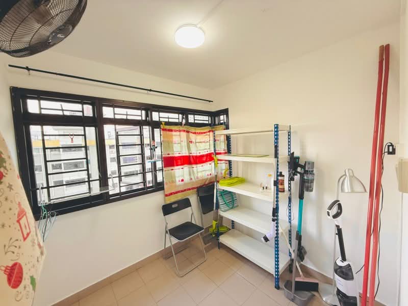 320 Ang Mo Kio Avenue 1, 320 Ang Mo Kio Avenue 1, 3 Bedrooms, 710 sqft, HDB Flat For Sale, by Laven Loo 吕欣颐, 60244560 - PropertyGuru.com.sg