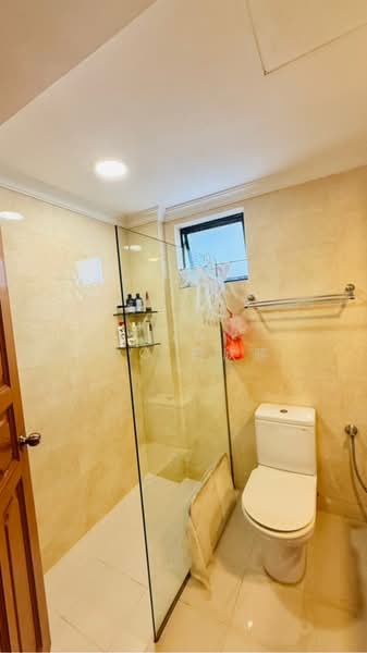 Fenara Court, 3 Jalan Wakaff, 7 Bedrooms, 3,477 sqft, Semi-Detached House For Sale, by Laven Loo 吕欣颐, 60244600 - PropertyGuru.com.sg