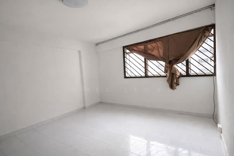 For Sale - 350 Woodlands Avenue 3