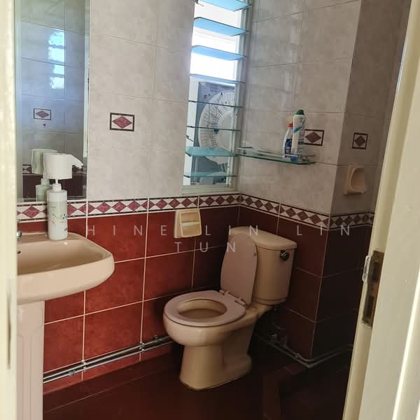 Cavendish Park, 16 Pine Grove, 2 Bedrooms, 926 sqft, Condominium For Rent, by Khine Lin Lin Tun, 60244670 - PropertyGuru.com.sg