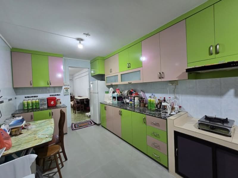 94 Geylang Bahru, 94 Geylang Bahru, 2 Bedrooms, 732 sqft, HDB Flat For Sale, by Valerie Tan, 60244683 - Renovated Kitchen - PropertyGuru.com.sg