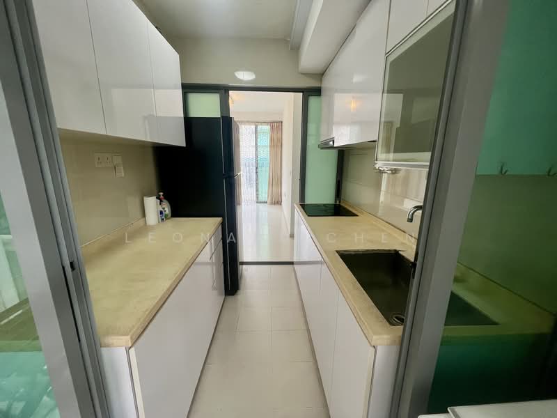 The Cherrywood, 120 Lorong L Telok Kurau, 3 Bedrooms, 818 sqft, Apartment For Rent, by Leonard Chen, 60244702 - Kitchen - PropertyGuru.com.sg