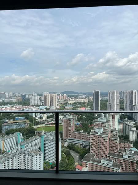 Stirling Residences, 23 Stirling Road, 2 Bedrooms, 689 sqft, Condominium For Rent, by Trisni Djohari, 60244707 - PropertyGuru.com.sg