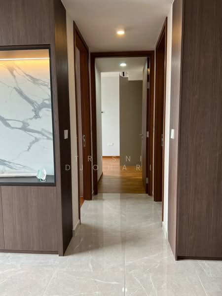 Stirling Residences, 23 Stirling Road, 2 Bedrooms, 689 sqft, Condominium For Rent, by Trisni Djohari, 60244707 - PropertyGuru.com.sg