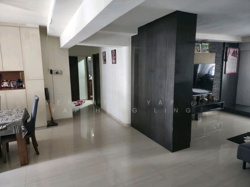 331 Jurong East Avenue 1, 331 Jurong East Avenue 1, 3 Bedrooms, 1,410 sqft, HDB Flat For Rent, by Veronica Yap @ Yap Hong Ling, 60244725 - PropertyGuru.com.sg