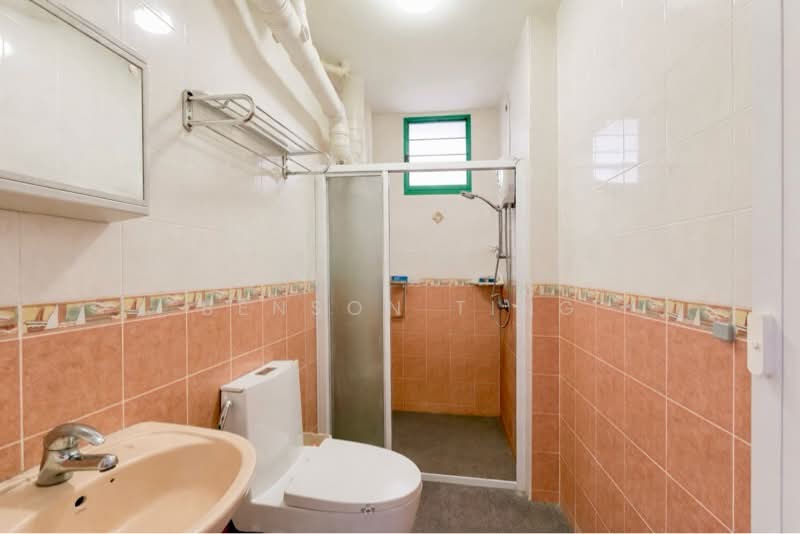 484 Segar Road, 484 Segar Road, 4 Bedrooms, 1,377 sqft, HDB Flat For Sale, by Benson Ting, 60244806 - PropertyGuru.com.sg