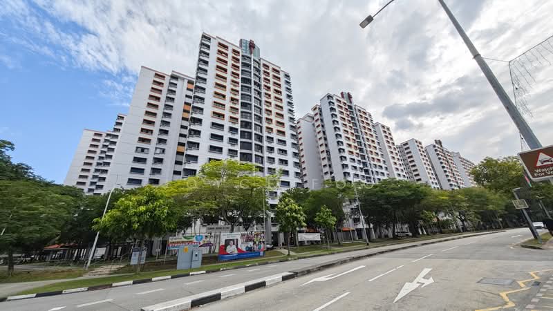 181 Yung Sheng Road, 181 Yung Sheng Road, 3 Bedrooms, 1,248 sqft, HDB Flat For Rent, by Joyce Foo, 60244836 - Exterior - PropertyGuru.com.sg