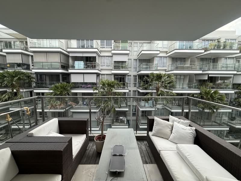 8 @ Mount Sophia, 8 Mount Sophia, 3 Bedrooms, 1,378 sqft, Condominium For Rent, by Gracelyn Lim, 60244988 - Balcony - PropertyGuru.com.sg