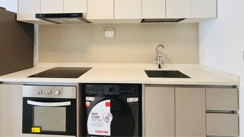 Parc Riviera, 101 West Coast Vale, 2 Bedrooms, 710 sqft, Condominium For Rent, by Lim Ziwan, 60245013 - PropertyGuru.com.sg