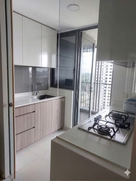 Riverbank at Fernvale, Sengkang West Way/Fernvale, 3 Bedrooms, 1,012 sqft, Condominium For Rent, by Jean Lim, 60245023 - PropertyGuru.com.sg