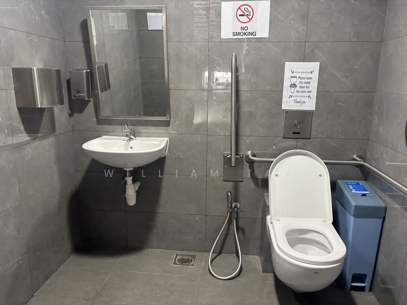 Food Vision @ Mandai, 21 Mandai Estate, 3,400 sqft, Factory / Workshop (B2) For Rent, by William Tay, 60245045 - Bathroom - CommercialGuru.com.sg