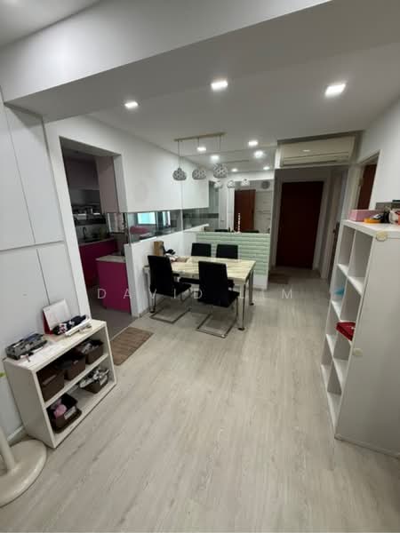 For Rent - 166A Yung Kuang Court