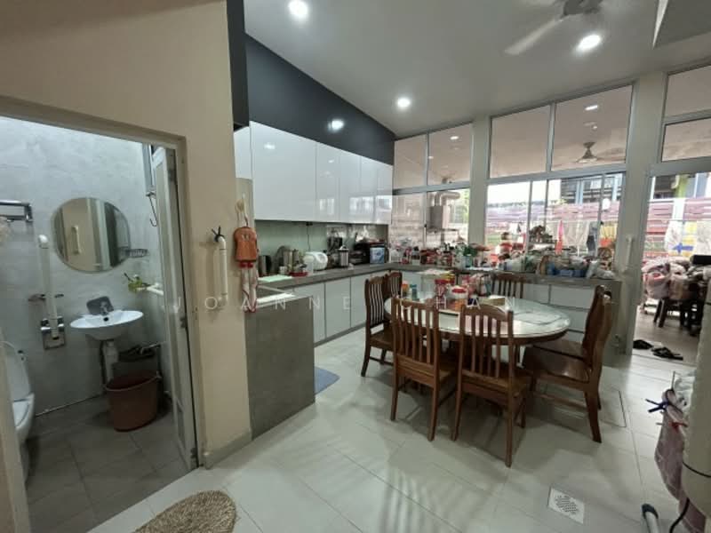 Eminence Landed Reno Two Sty Terrace Opera Estate Siglap, , 4 Bedrooms, 1,750 sqft, Terraced House For Sale, by Joanne Chan, 60245245 - PropertyGuru.com.sg