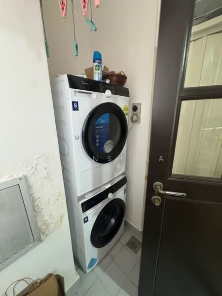 The Bayshore, 30 Bayshore Road, 2 Bedrooms, 947 sqft, Condominium For Sale, by Fransiska Tan, 60245251 - PropertyGuru.com.sg