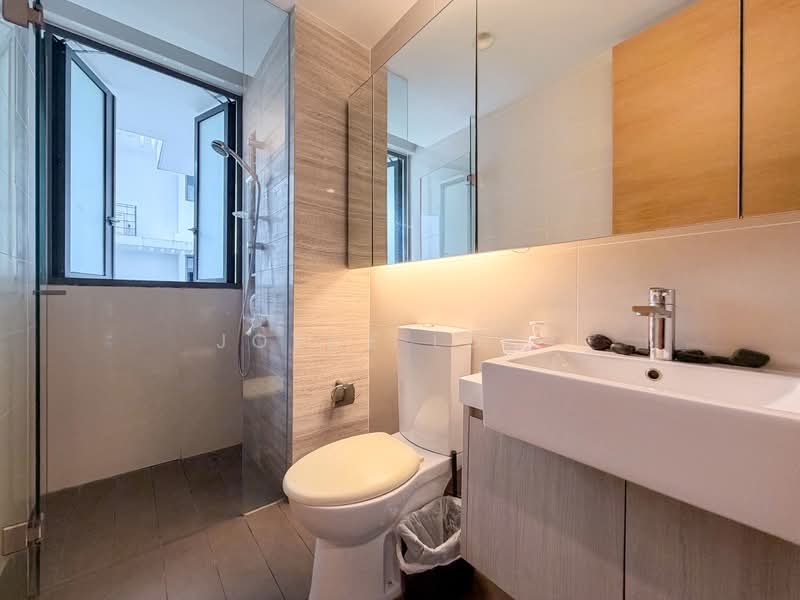 Hedges Park Condominium, 79 Flora Drive, 3 Bedrooms, 1,076 sqft, Condominium For Sale, by Joyce Lock, 60245374 - PropertyGuru.com.sg