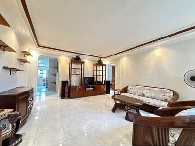 For Sale - 411 Hougang Avenue 10