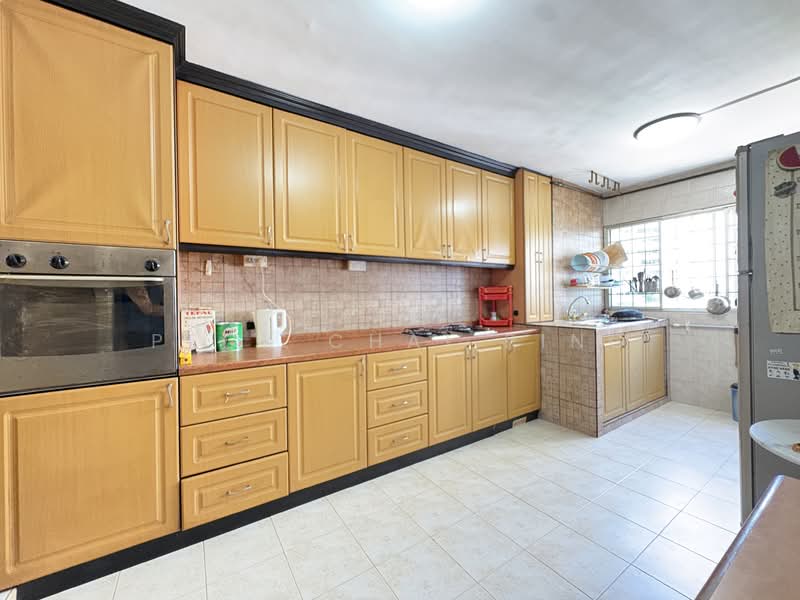 For Sale - 411 Hougang Avenue 10