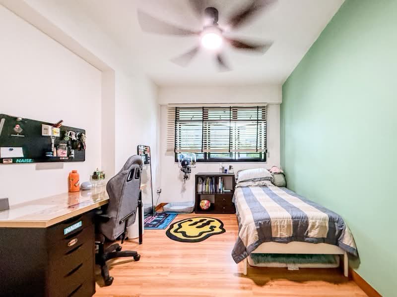 546B Segar Road, 546B Segar Road, 3 Bedrooms, 1,205 sqft, HDB Flat For Sale, by Mira Kelyna, 60245588 - PropertyGuru.com.sg