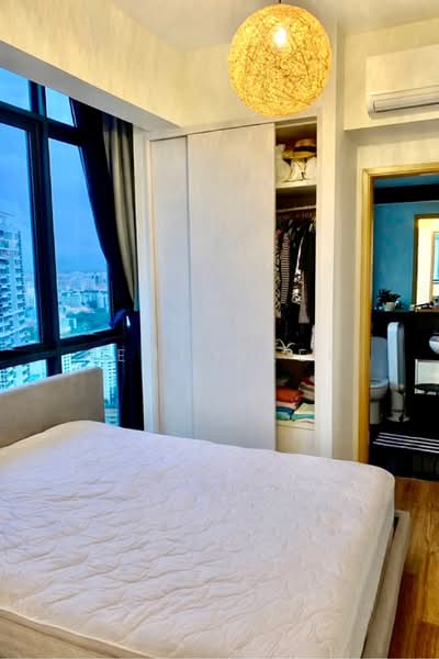 SkySuites 17, 17 Jalan Rajah, 1 Bedroom, 377 sqft, Apartment For Sale, by Jenny Lee, 60245625 - PropertyGuru.com.sg