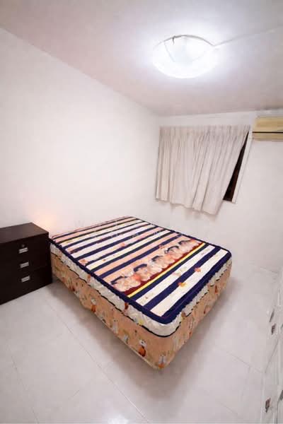 30 Marine Crescent, 30 Marine Crescent, 2 Bedrooms, 700 sqft, HDB Flat For Sale, by William Zhang, 60245633 - PropertyGuru.com.sg