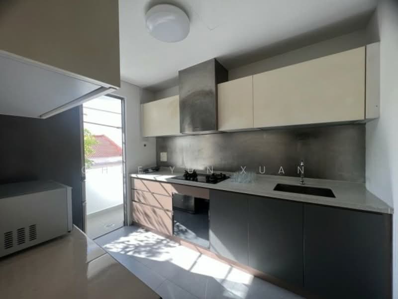 Atrium Residences, 528 Geylang Road, Room Rental, 150 sqft, Apartment For Rent, by Chee Yun Xuan, 60245643 - PropertyGuru.com.sg