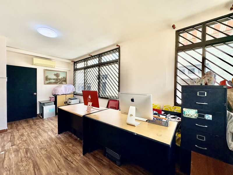 Frankel Estate 999 Years $13xx PSF East Coast Road Rare Exclusive Undervalued Apartment Siglap MRT, East Coast Road, 3 Bedrooms, 1,485 sqft, Walk-up Apartment For Sale, by Martin Yeo, 60245661 - PropertyGuru.com.sg