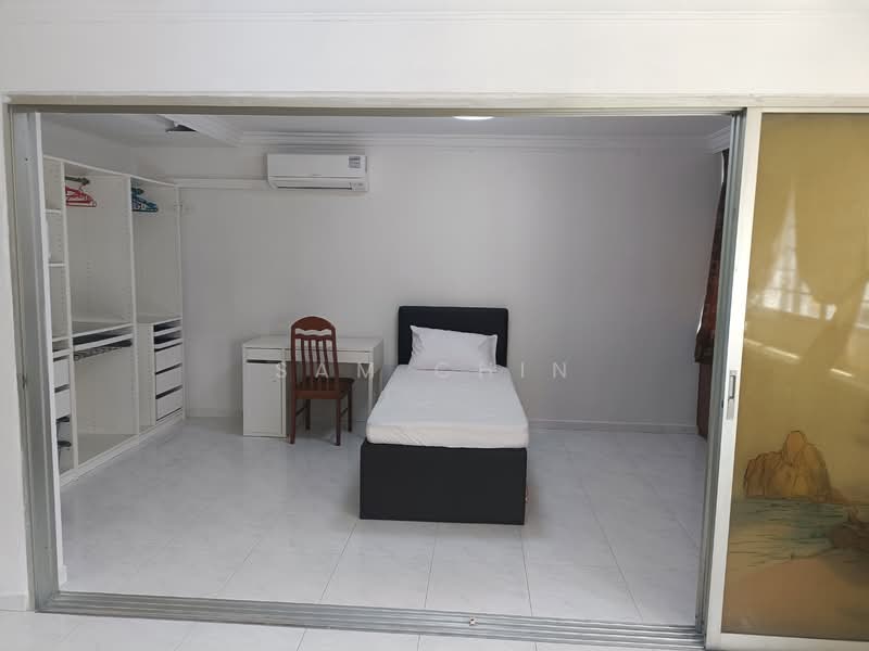 187 Boon Lay Avenue, Boon Lay Avenue, 2 Bedrooms, 732 sqft, HDB Flat For Rent, by Sam Chin, 60245778 - Bedroom - PropertyGuru.com.sg