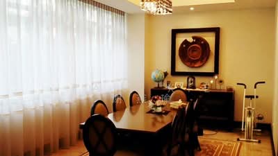 For Sale - Orchard Scotts